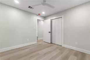 1509 Braes Ridge Dr, Austin, TX 78723 - Photo 11