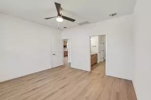 207 Smokestack Ln, Georgetown, TX 78633 - Photo 11