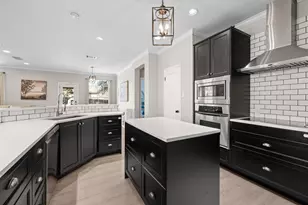 208 Sailors Run, Lakeway, TX 78734 - Photo 11