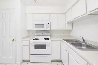 501 W 26th Street #314, Austin, TX 78705 - Photo 13