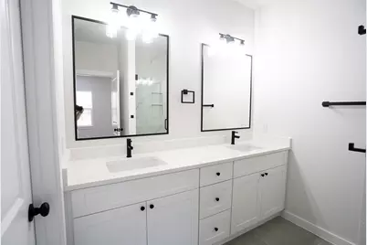 107 Keahi Court, Bastrop, TX 78602 - Photo 23