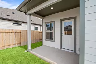 130 Ayres Horn, Cedar Creek, TX 78612 - Photo 23