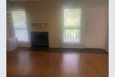 612 Park Place Place #303, Austin, TX 78705 - Photo 5