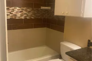 612 Park Pl Pl, Austin, TX 78705 - Photo 9