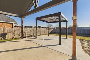 310 Hibiscus Dr, Hutto, TX 78634 - Photo 31