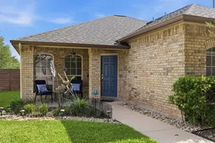 1215 Utopia Ln, Hutto, TX 78634 - Photo 3