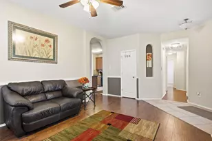 1215 Utopia Ln, Hutto, TX 78634 - Photo 5