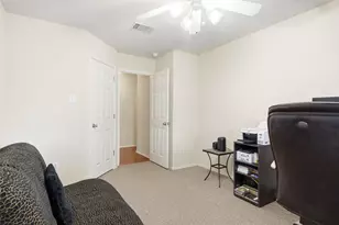 1215 Utopia Ln, Hutto, TX 78634 - Photo 15