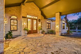 680 Saddleridge Dr, Wimberley, TX 78676 - Photo 5
