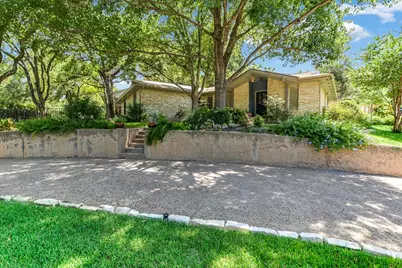 7901 Havenwood Drive, Austin, TX 78759 - Photo 9