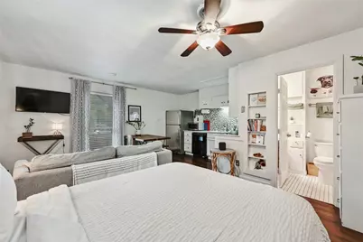 1103 Kenwood Avenue #B, Austin, TX 78704 - Photo 3