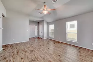 264 Gaida Loop, Georgetown, TX 78628 - Photo 5