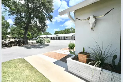 902 Main Street, Blanco, TX 78606 - Photo 7