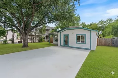 6807 Trendal Lane, Austin, TX 78744 - Photo 39