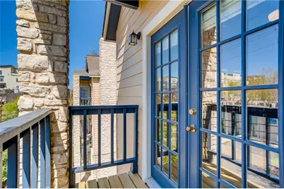 711 W 21st Street #304, Austin, TX 78705 - Photo 13