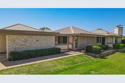 1406 Broken Hills Drive #14, Horseshoe Bay, TX 78657 - Photo 3