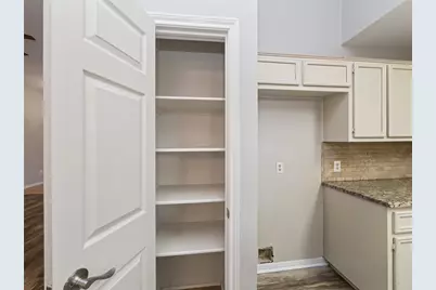 1710 Oaklawn Drive, Taylor, TX 76574 - Photo 11