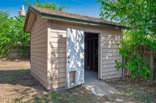 1710 Oaklawn Dr, Taylor, TX 76574 - Photo 33