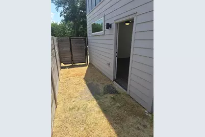 7601 Carver Avenue #2, Austin, TX 78752 - Photo 3