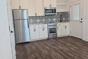 7601 Carver Ave, Austin, TX 78752 - Photo 7