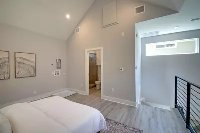 7601 Carver Avenue #2, Austin, TX 78752 - Photo 5