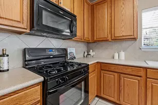 10704 Harley Dr, Austin, TX 78748 - Photo 13