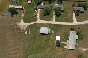 5111 Tucker Hill Ln, Cedar Creek, TX 78612 - Photo 15