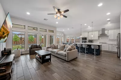 6901 Empresa Drive, Austin, TX 78738 - Photo 3