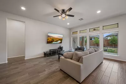 6901 Empresa Drive, Austin, TX 78738 - Photo 5