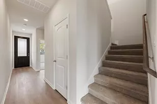 104 Kirra Ct, Georgetown, TX 78626 - Photo 21