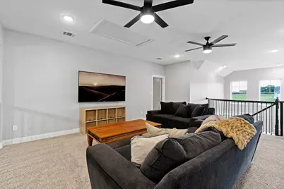 209 Northcrest Drive, Liberty Hill, TX 78642 - Photo 27