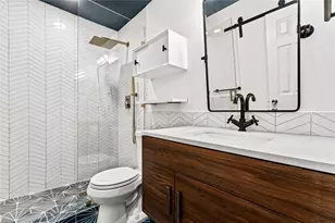 1304 Summit St, Austin, TX 78741 - Photo 13