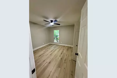 7300 Fred Morse Drive, Austin, TX 78723 - Photo 23
