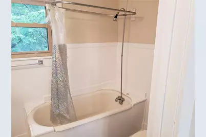 405 E 38th Street #2, Austin, TX 78705 - Photo 9
