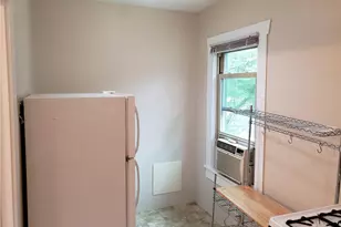 405 E 38th St, Austin, TX 78705 - Photo 7