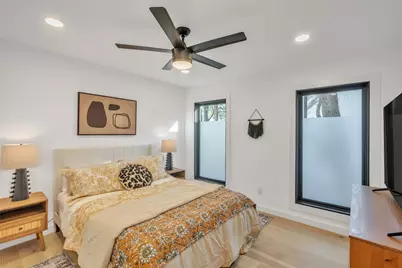 2100 Apricot Glen Drive, Austin, TX 78746 - Photo 21