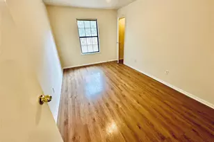 5207 Thunderbird St, Lago Vista, TX 78645 - Photo 25