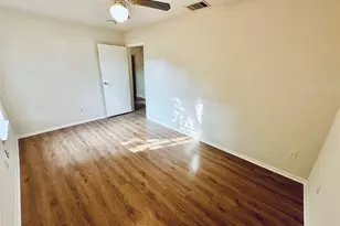 5207 Thunderbird St, Lago Vista, TX 78645 - Photo 19