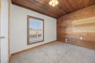 533 Giddings St, Lexington, TX 78947 - Photo 15