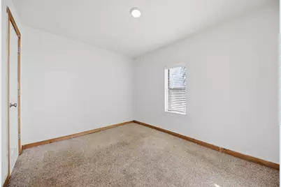 533 Giddings Street, Lexington, TX 78947 - Photo 11