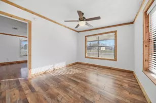 533 Giddings St, Lexington, TX 78947 - Photo 25