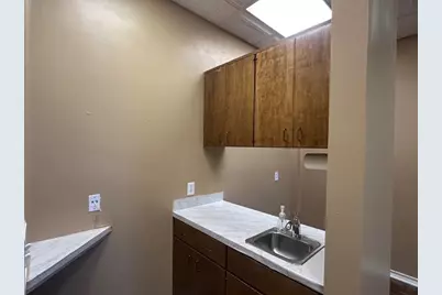 702 Chestnut St Street #106, Bastrop, TX 78602 - Photo 5