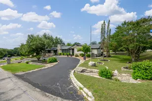 703 Vanguard St, Lakeway, TX 78734 - Photo 37