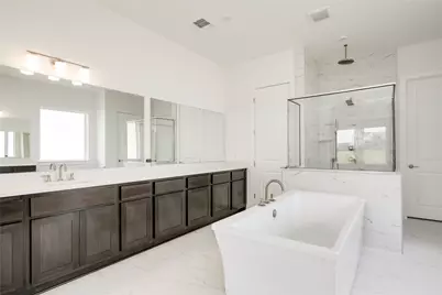 2420 Sondrio Bend, Leander, TX 78641 - Photo 17