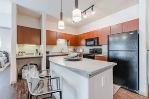 12800 Center Lake Dr, Austin, TX 78753 - Photo 7