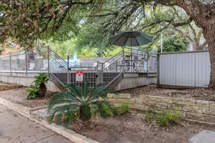 3204 Menchaca Rd, Austin, TX 78704 - Photo 31