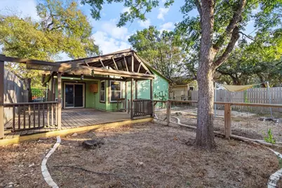 8102 Treehouse Lane, Austin, TX 78749 - Photo 3