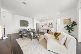 800 Embassy Dr, Austin, TX 78702 - Photo 5