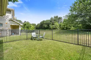 1900 Scofield Ridge Pkwy, Austin, TX 78727 - Photo 5