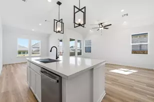 220 Wingstem Wy, Georgetown, TX 78633 - Photo 3